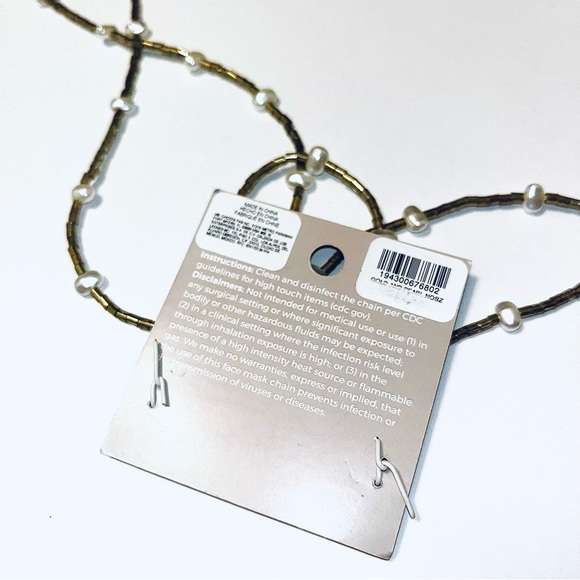 Mask Chain Chico’s NWT gold and pearl mask chain/glasses chain - Picture 7 of 11